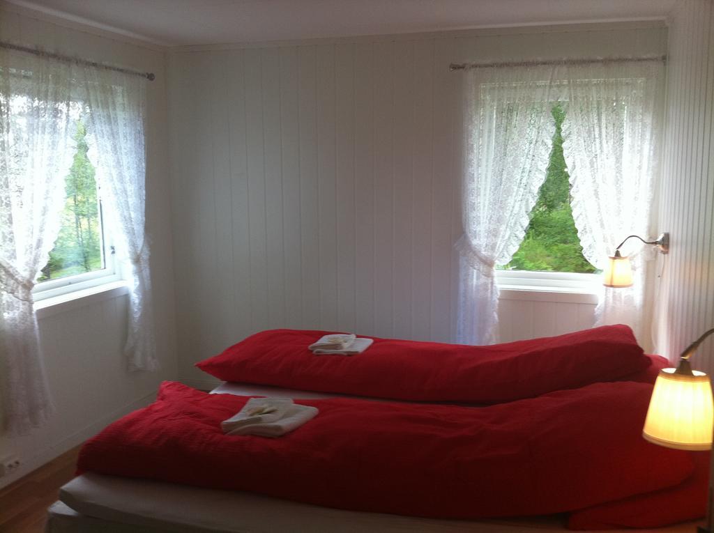 Birk Bed & Birds Bed & Breakfast Svanvik Phòng bức ảnh